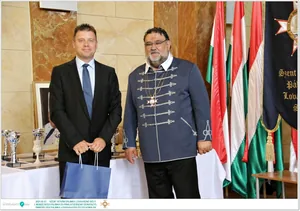 Díjkiosztó, szentelés, avatás, felvonulás