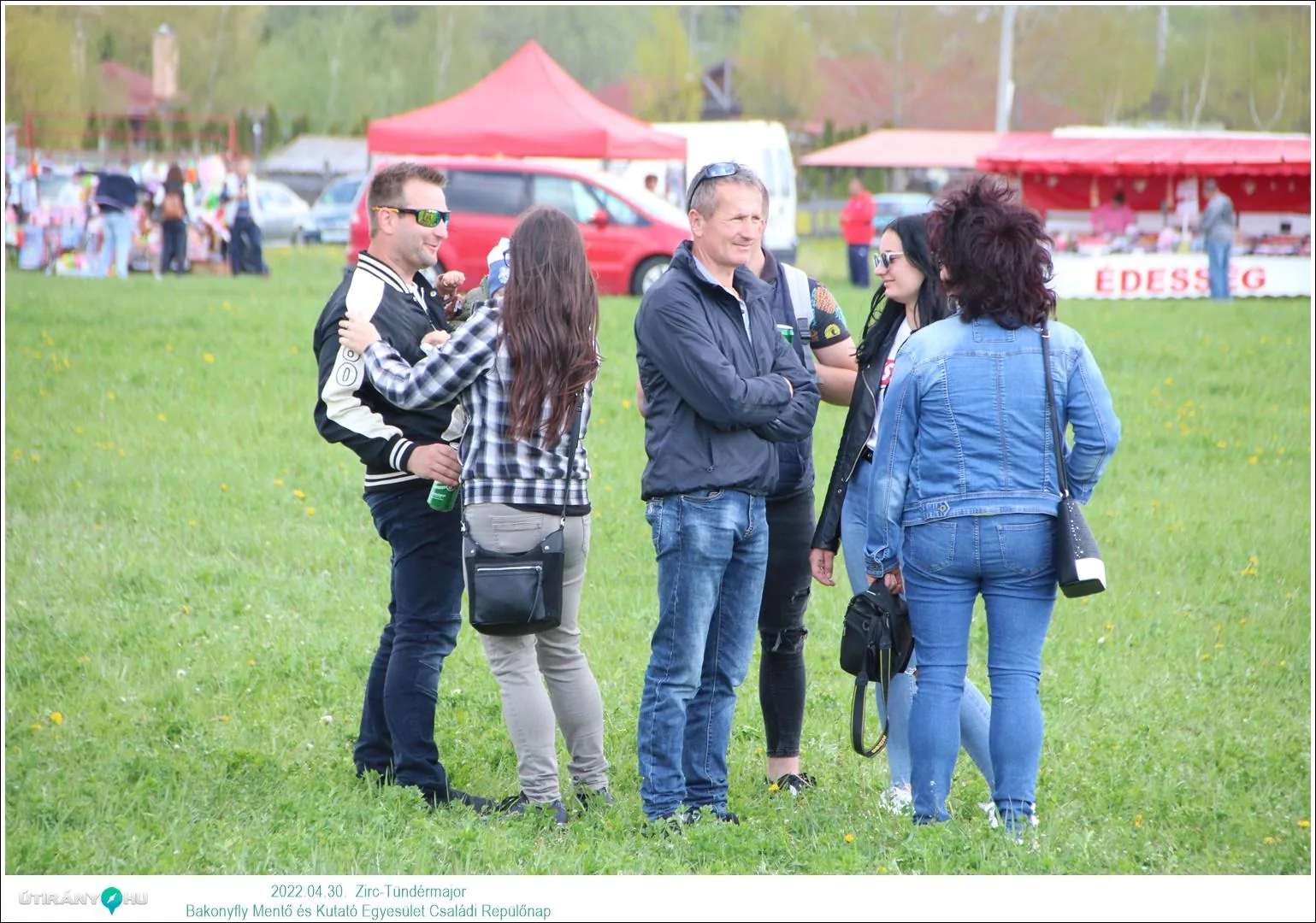 Fotók, Útirány.hu: