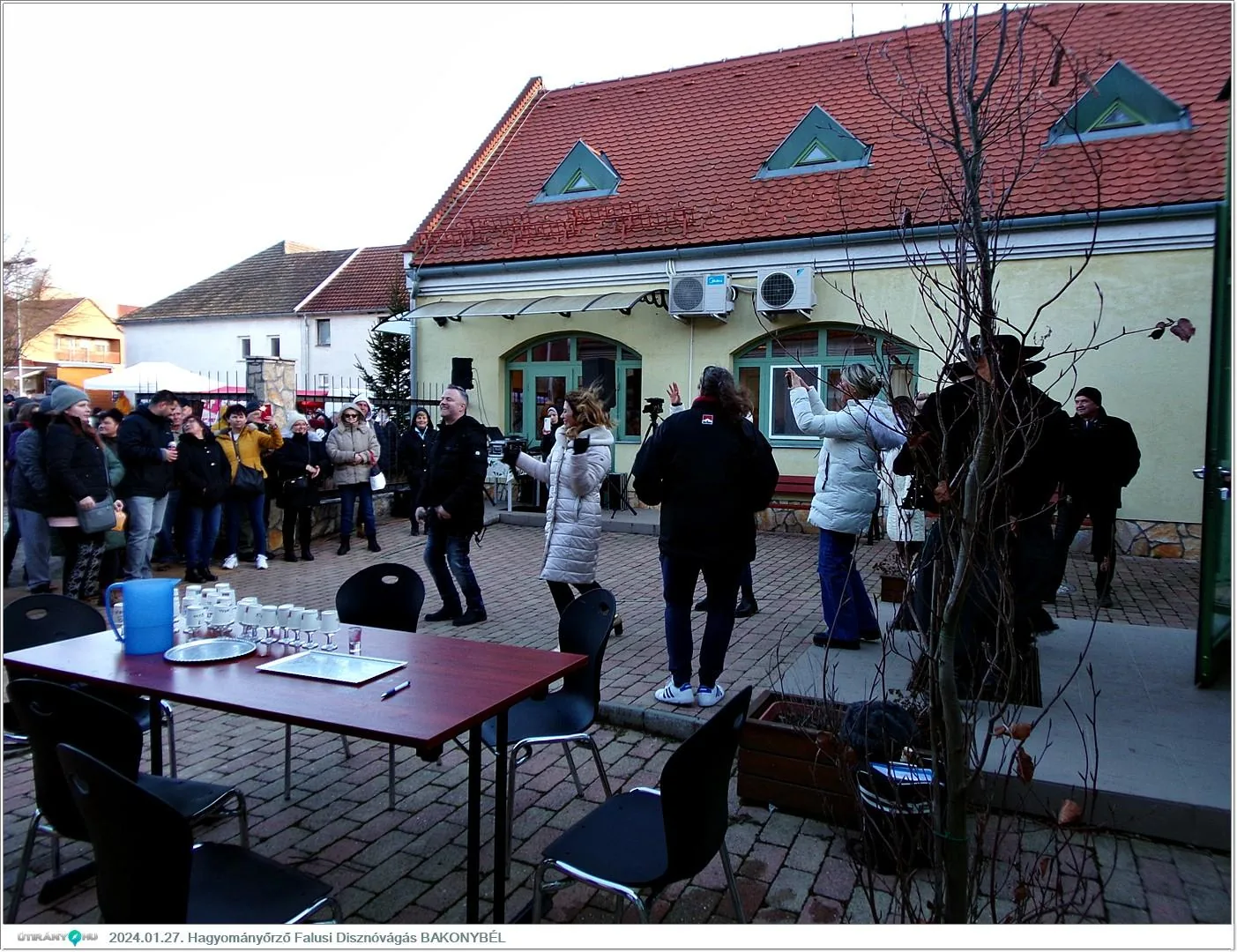 Fotók, Útirány.hu