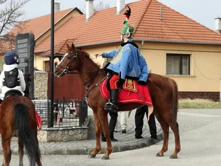 Március.15 - i ünneplés Sólyon borítóképe