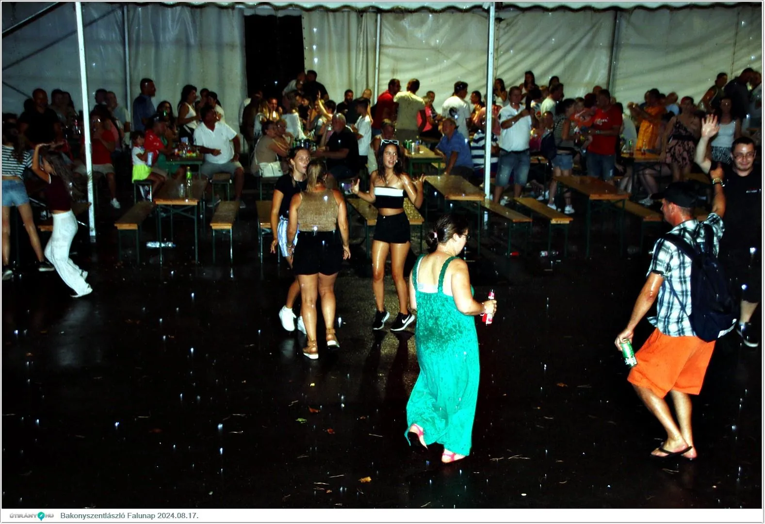 Fotók, Útirány.hu