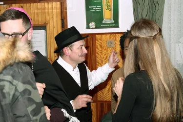 Farsangi Vigadalom a cseszneki Kisbükk majorban