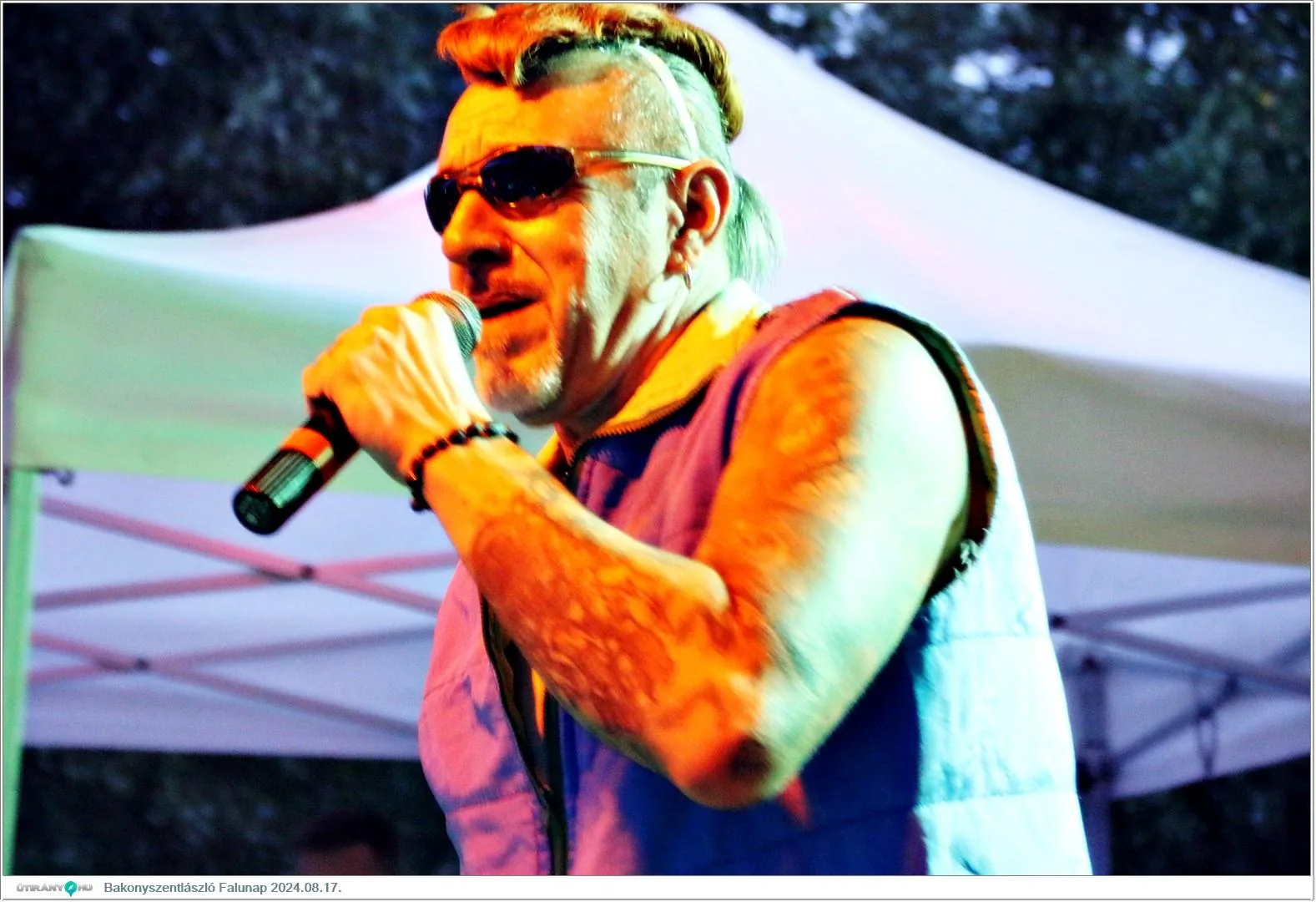 Fotók, Útirány.hu