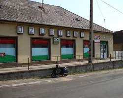 COOP Üzletház borítóképe