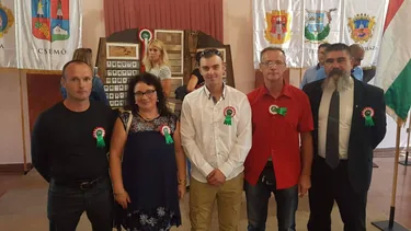 Nemzeti vágta sorsolás Hadtörténelmi múzeum Bp. Márványterme