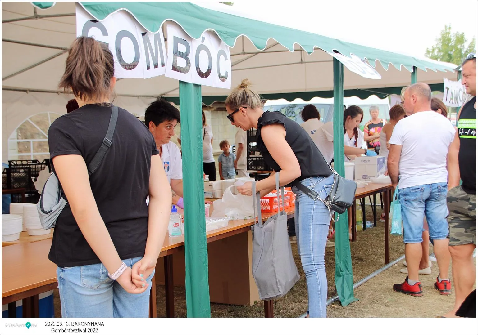 Fotók, Útirány.hu: