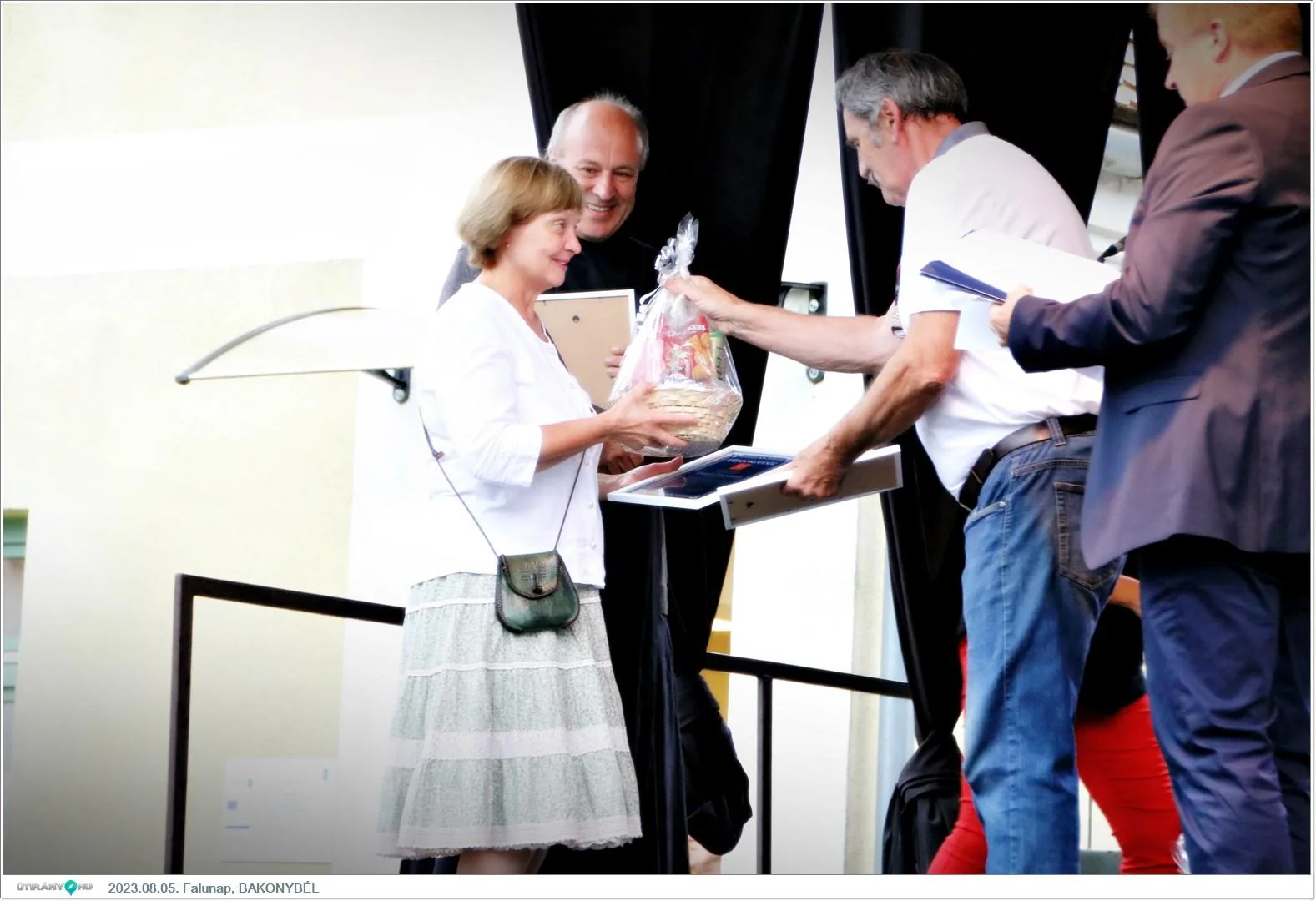 Fotók, Útirány.hu