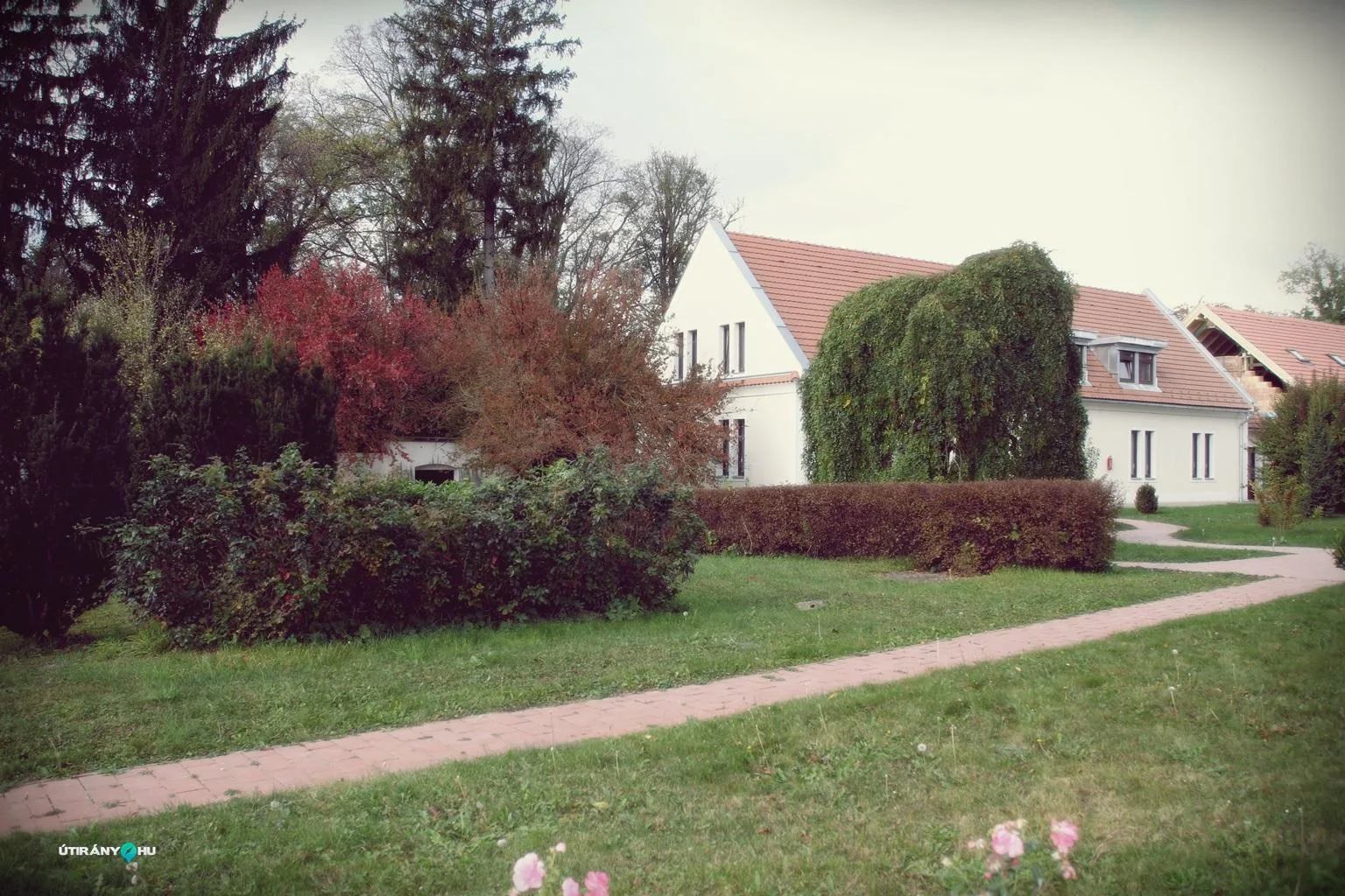 Szentmise után körséta az arborétumban. Fotók: Útirány.hu