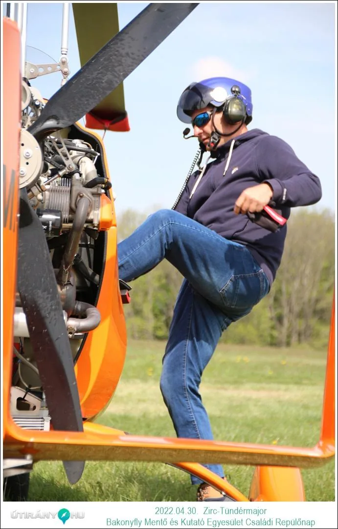 Fotók, Útirány.hu: