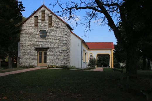 'Szent Márton püspök-templom' cikk borítóképe