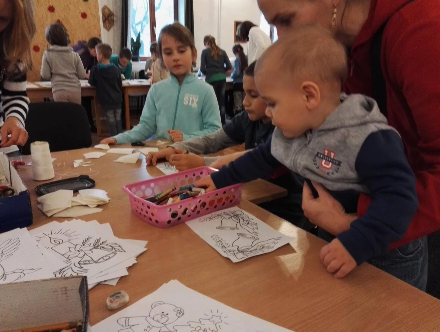 Kézműves foglalkozás