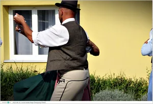 Fotók, Útirány.hu /délután, este /: