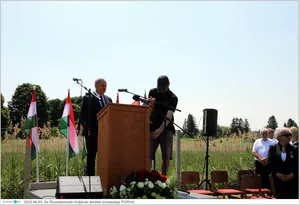 Fotók, Útirány.hu