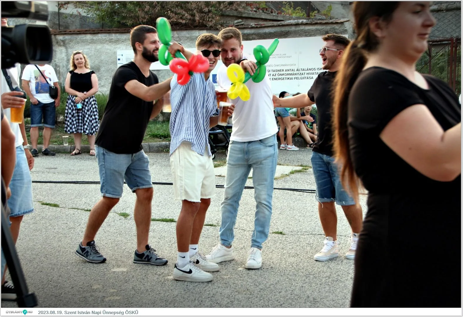 Fotók, Útirány.hu /délután, este /: