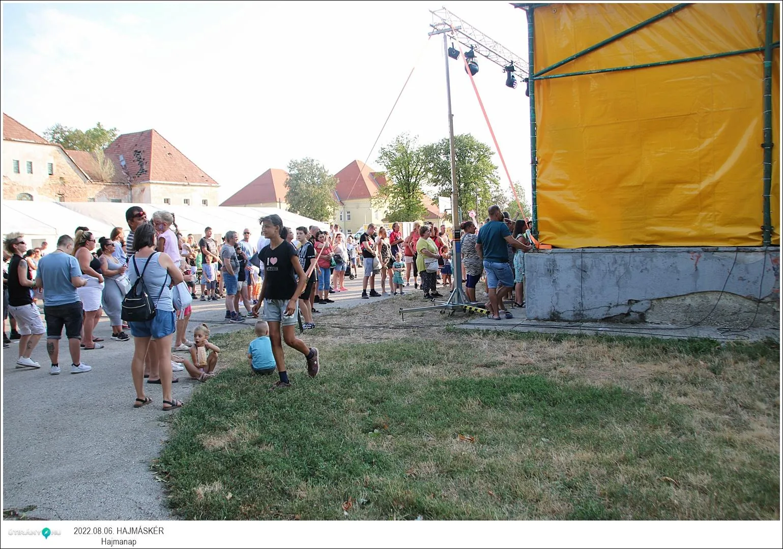 Fotók, Útirány.hu