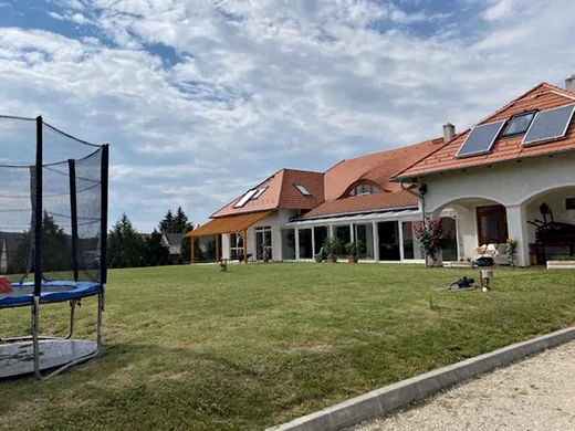 'Ibituba Panzió' cikk borítóképe