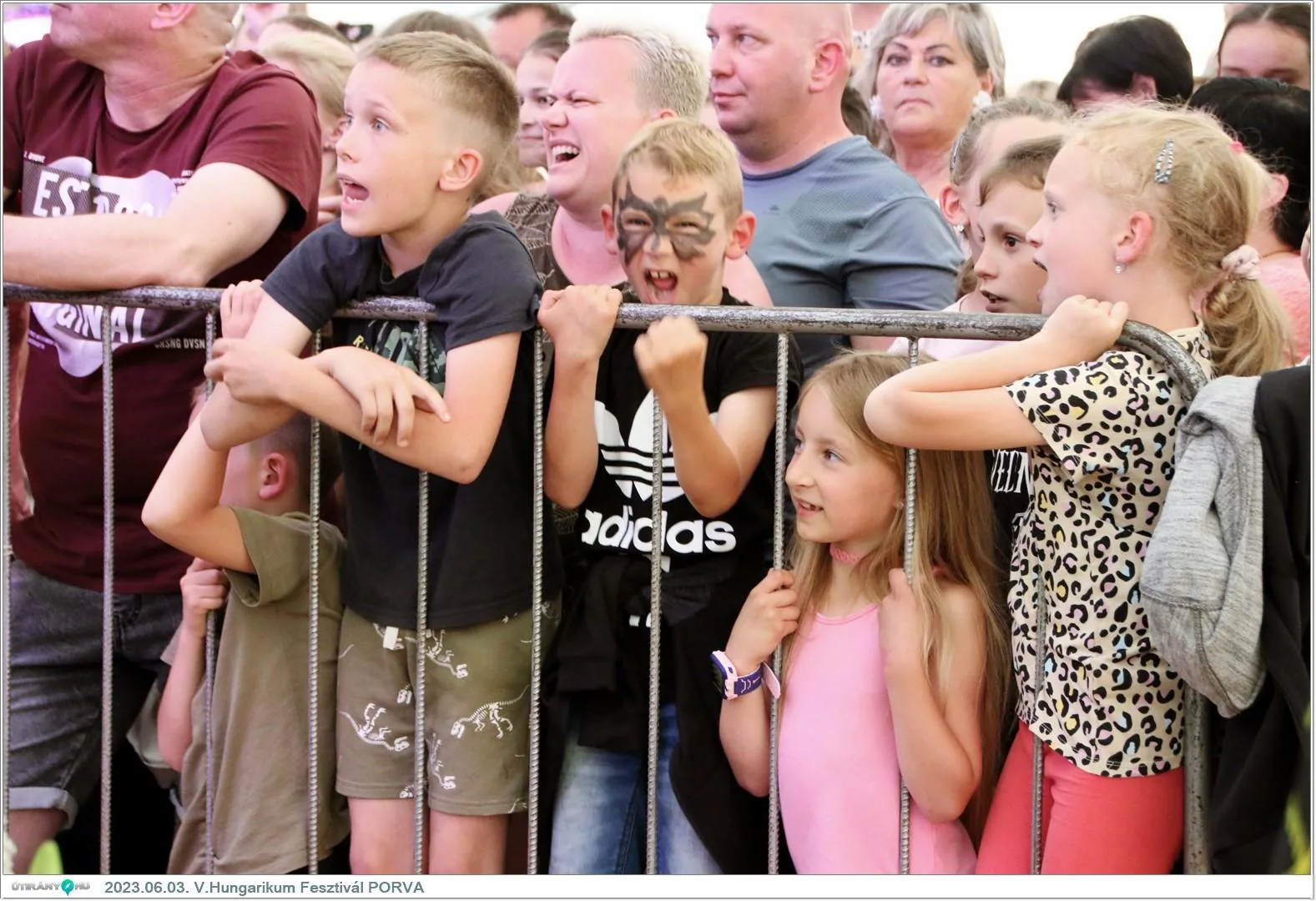 Fotók, Útirány.hu