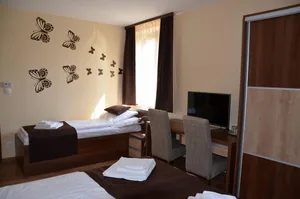 Emeleti Standard háromágyas szoba