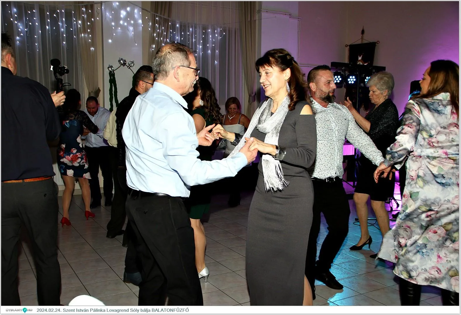 Fotók, Útirány.hu