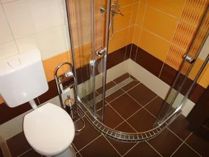 Földszinti franciaágyas standard szoba