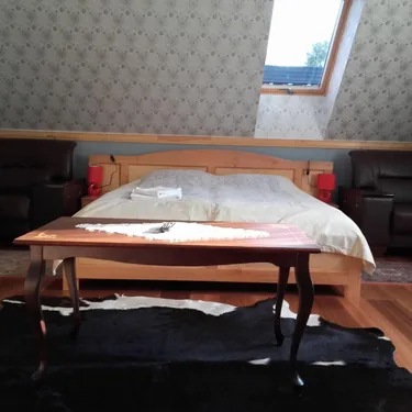 Emeleti családi ötágyas szoba