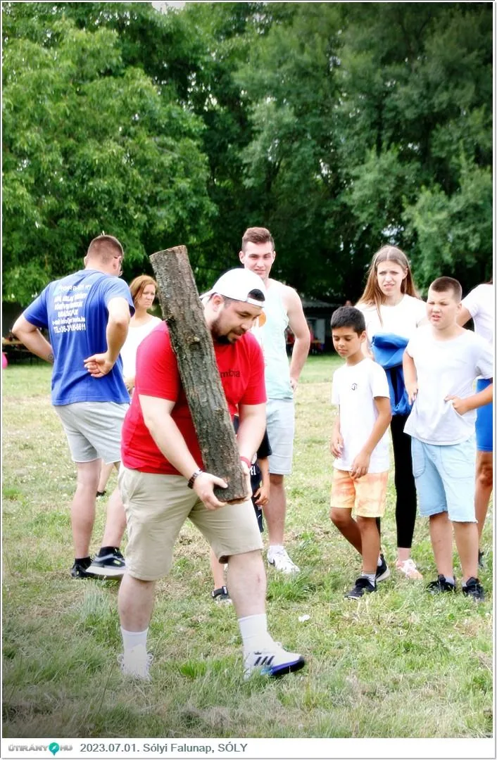 Fotók, Útirány.hu: