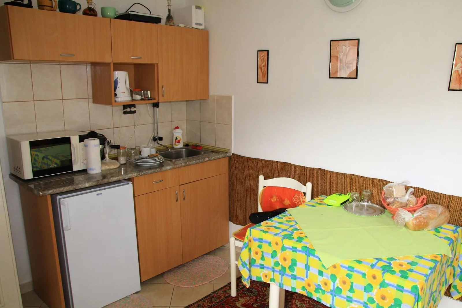 Kis Pékház földszintes 3 fős Apartman 1 hálótérrel (pótágyazható)