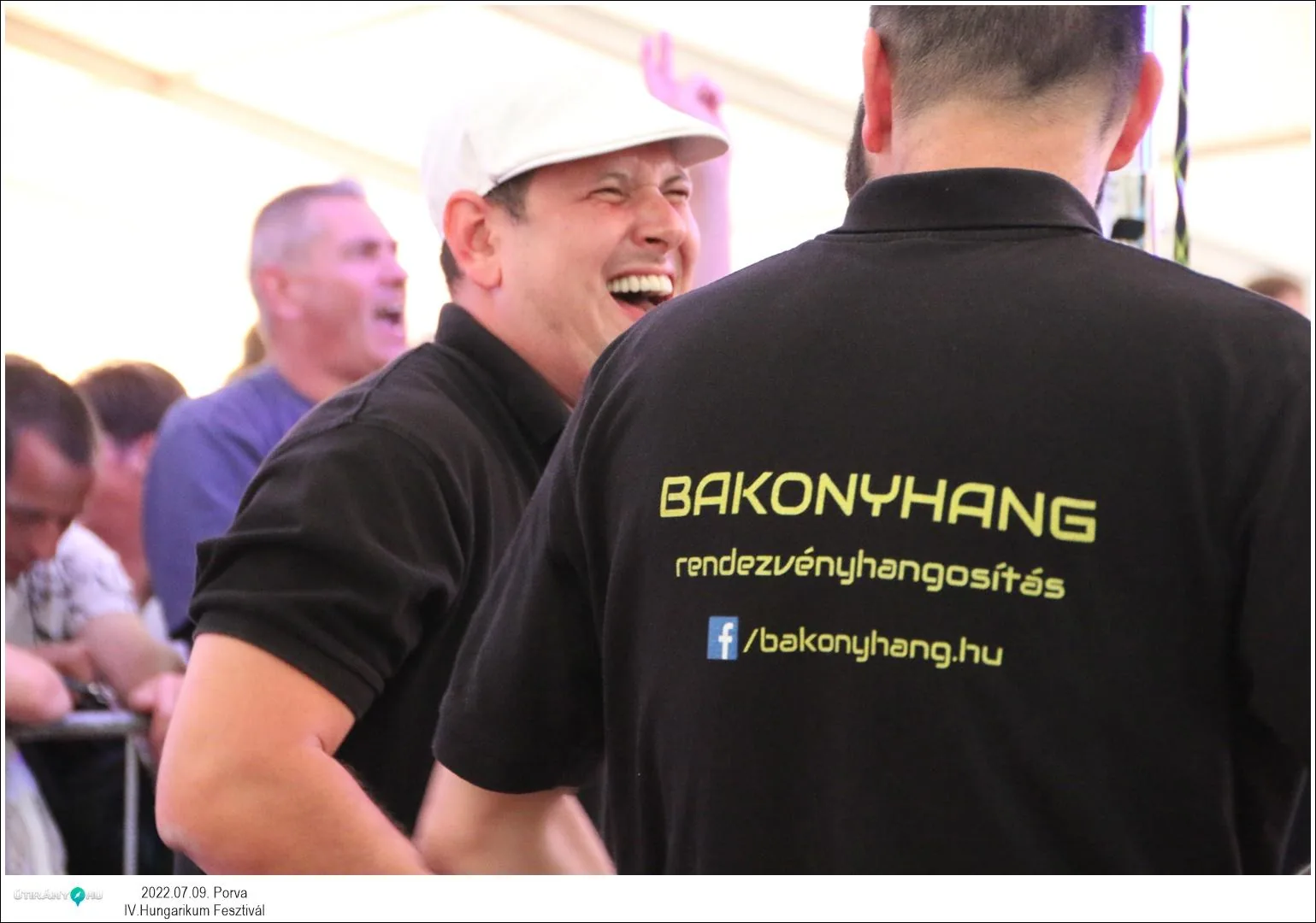 Fotók, Útirány.hu: