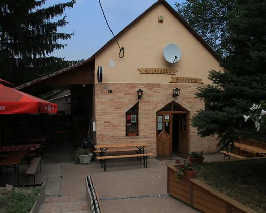 'Articsóka Pizzéria' cikk borítóképe