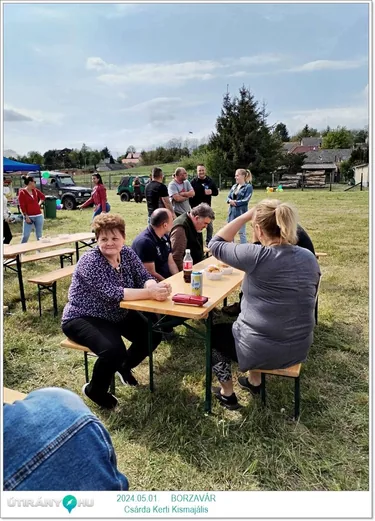 Borzavár Csárda Kerti Kismajális