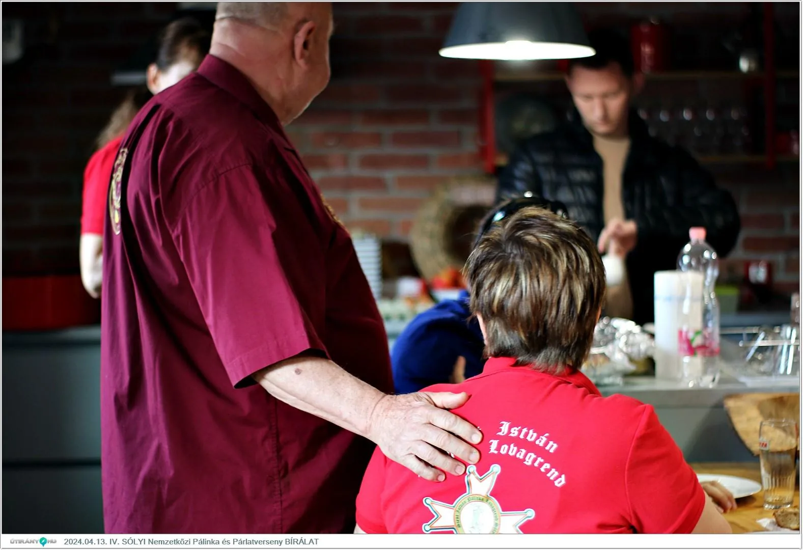 A bírálat pillanatai. Fotók: Útirány.hu