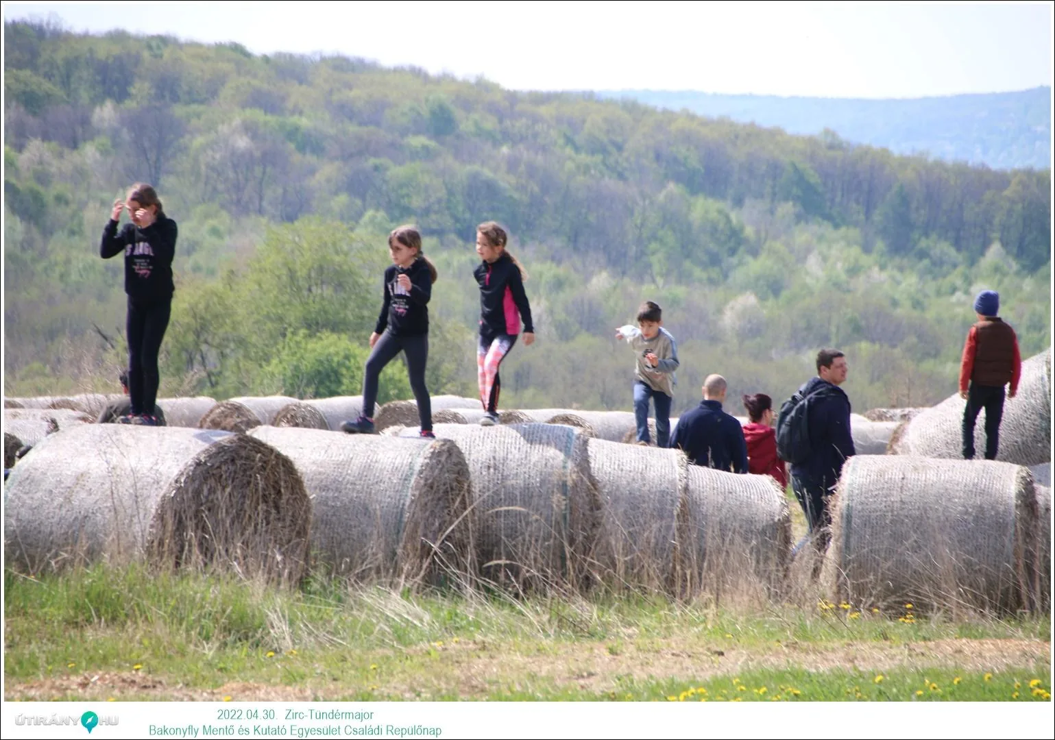 Fotók, Útirány.hu: