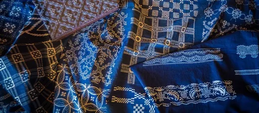 'Kékfestő - A rejtélyes színvarázsló' cikk borítóképe