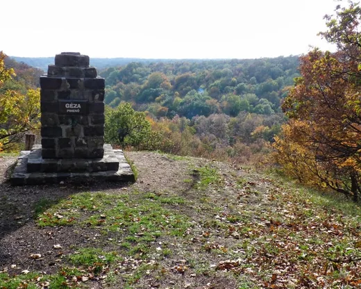 'Géza pihenő' cikk borítóképe