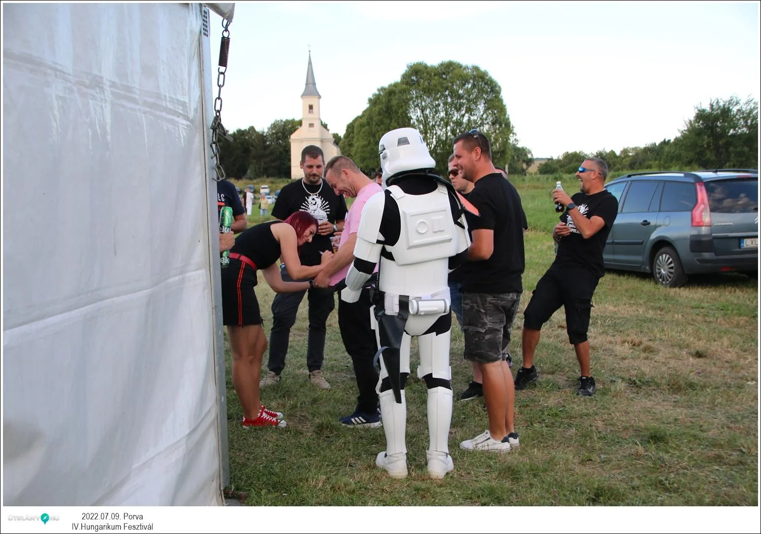 Fotók, Útirány.hu: