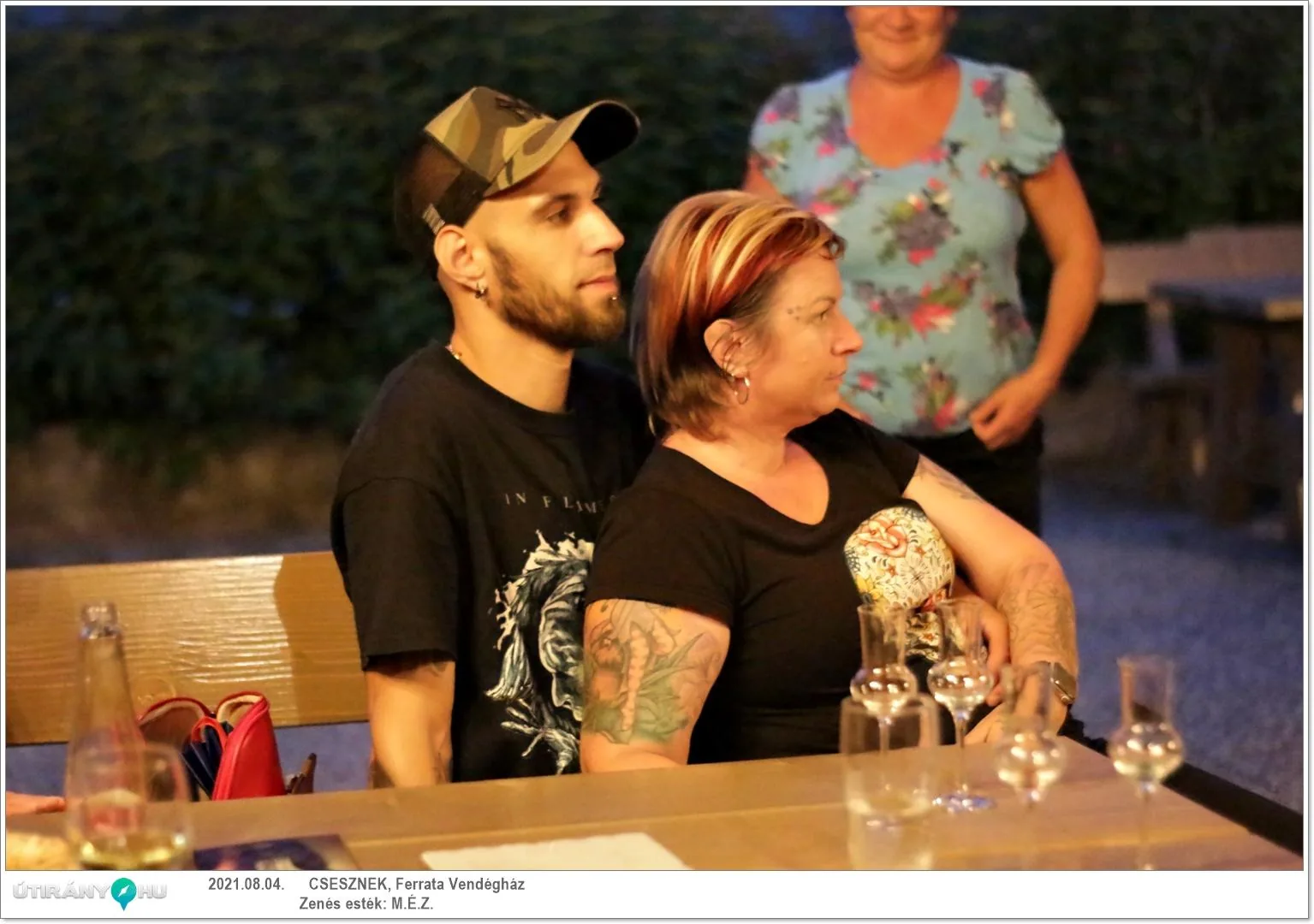 M.É.Z. zenekar és Sápi borkostoló estje