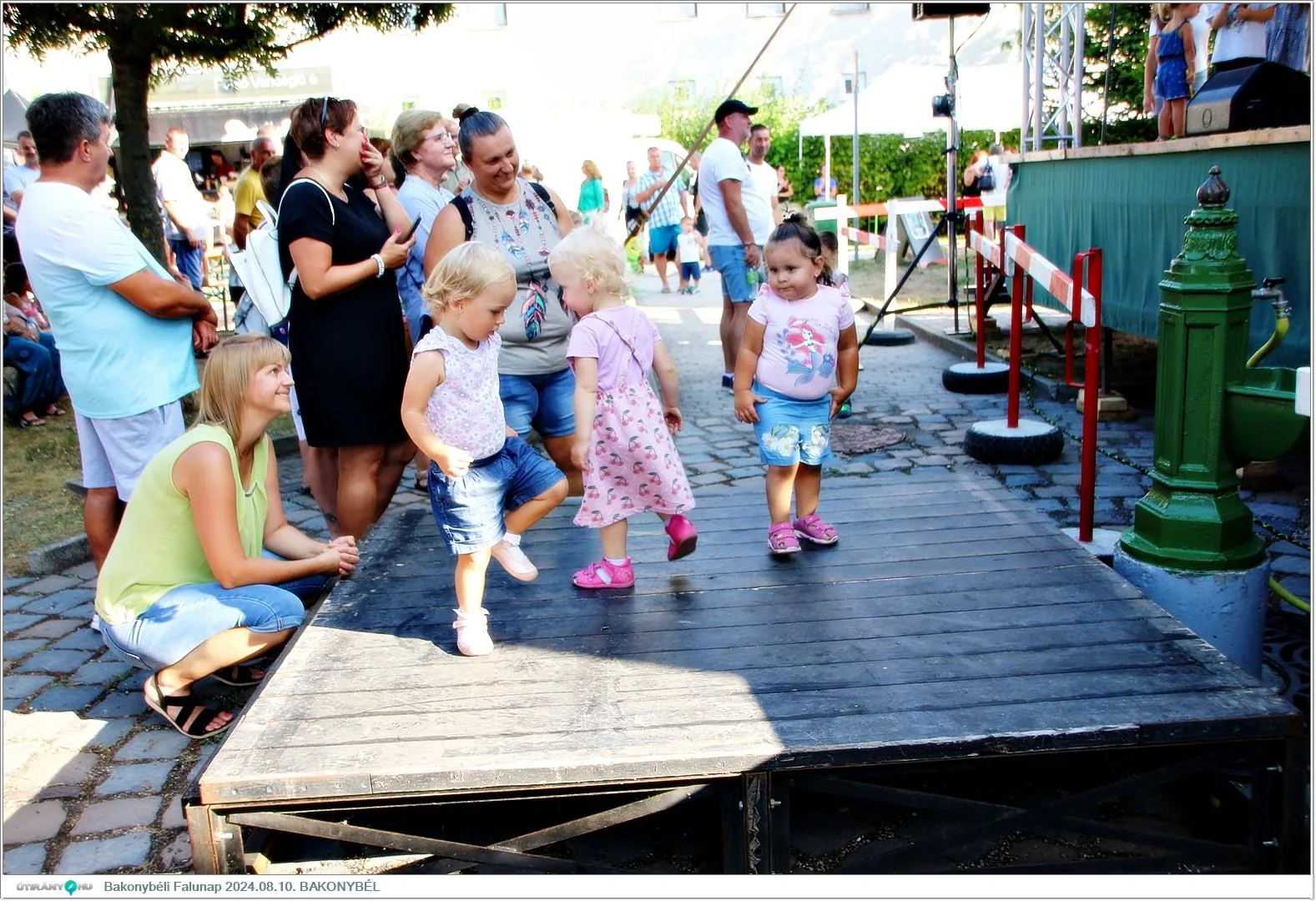 Fotók, Útirány.hu