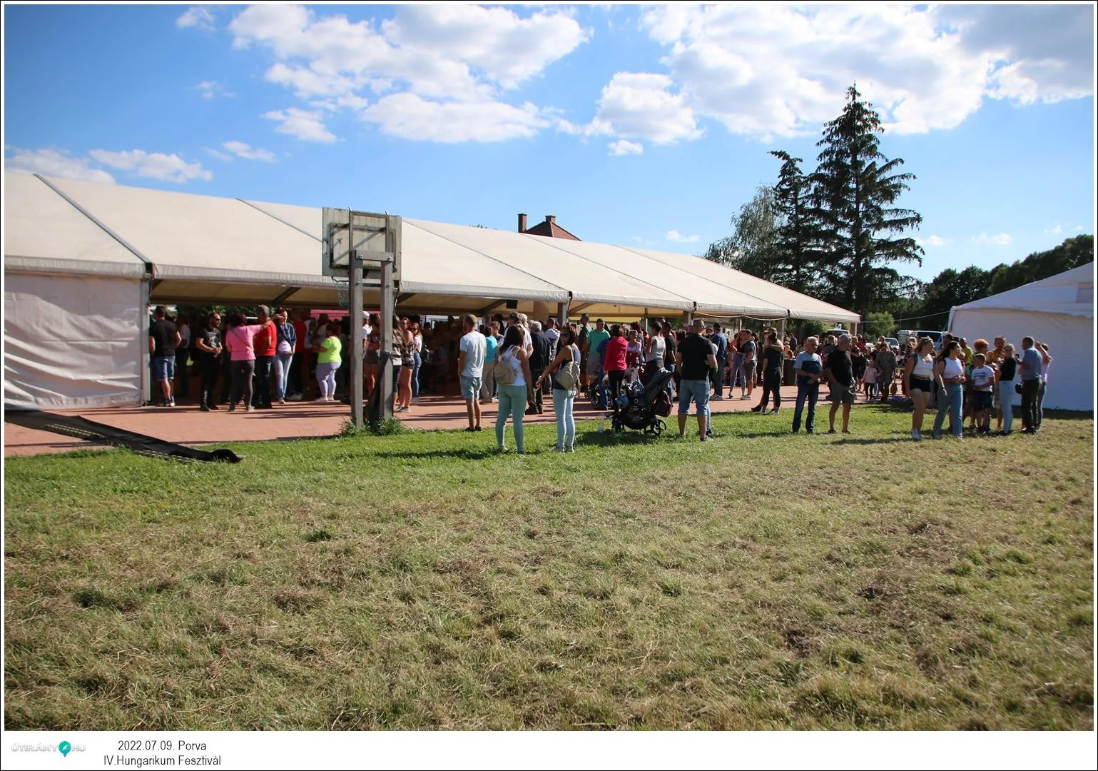 Fotók, Útirány.hu: