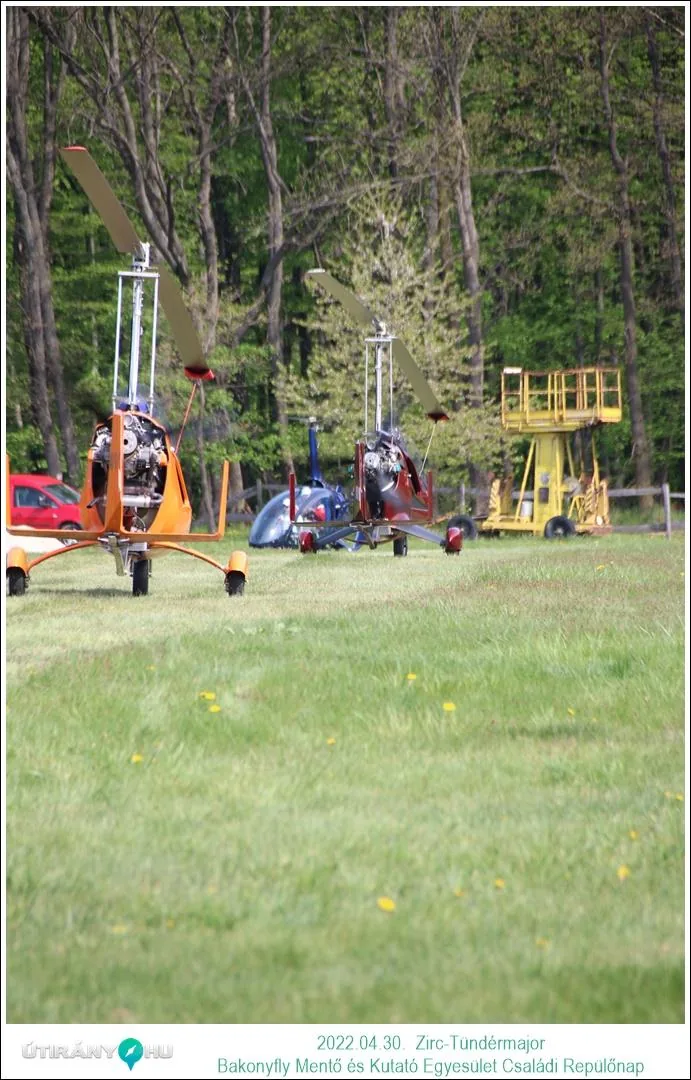 Fotók, Útirány.hu: