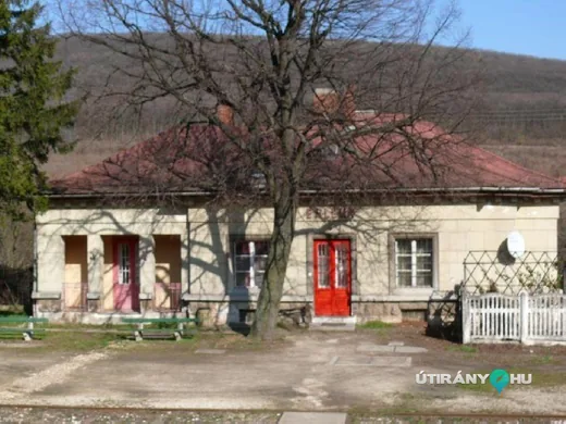 'Eplény vasútállomás Bakonyvasút' cikk borítóképe