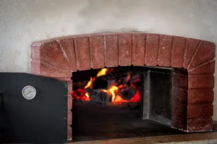 Kemencétől az asztalig borítóképe