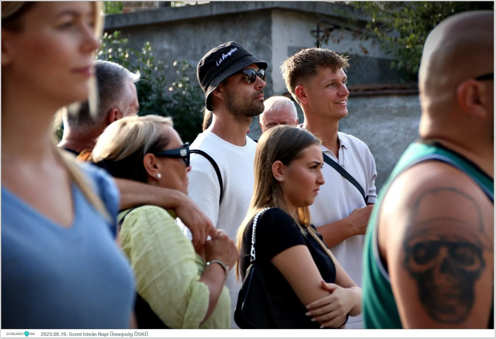 Fotók, Útirány.hu /délután, este /: