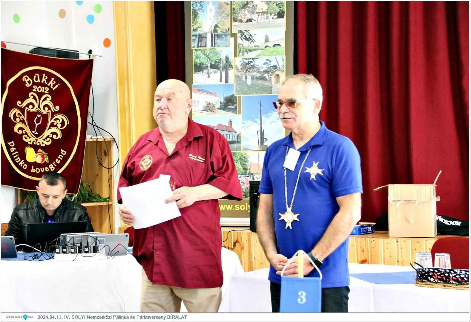 A bírálat pillanatai. Fotók: Útirány.hu