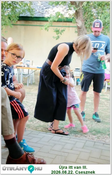 Újra itt van III.