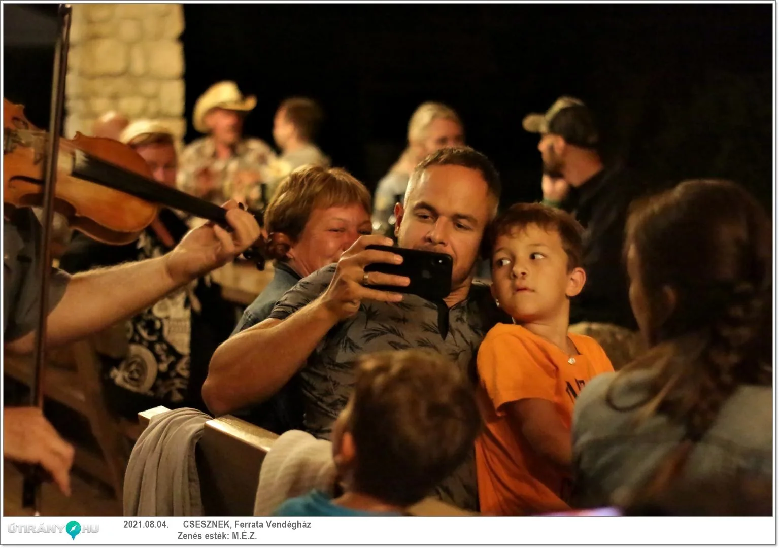 M.É.Z. zenekar és Sápi borkostoló estje