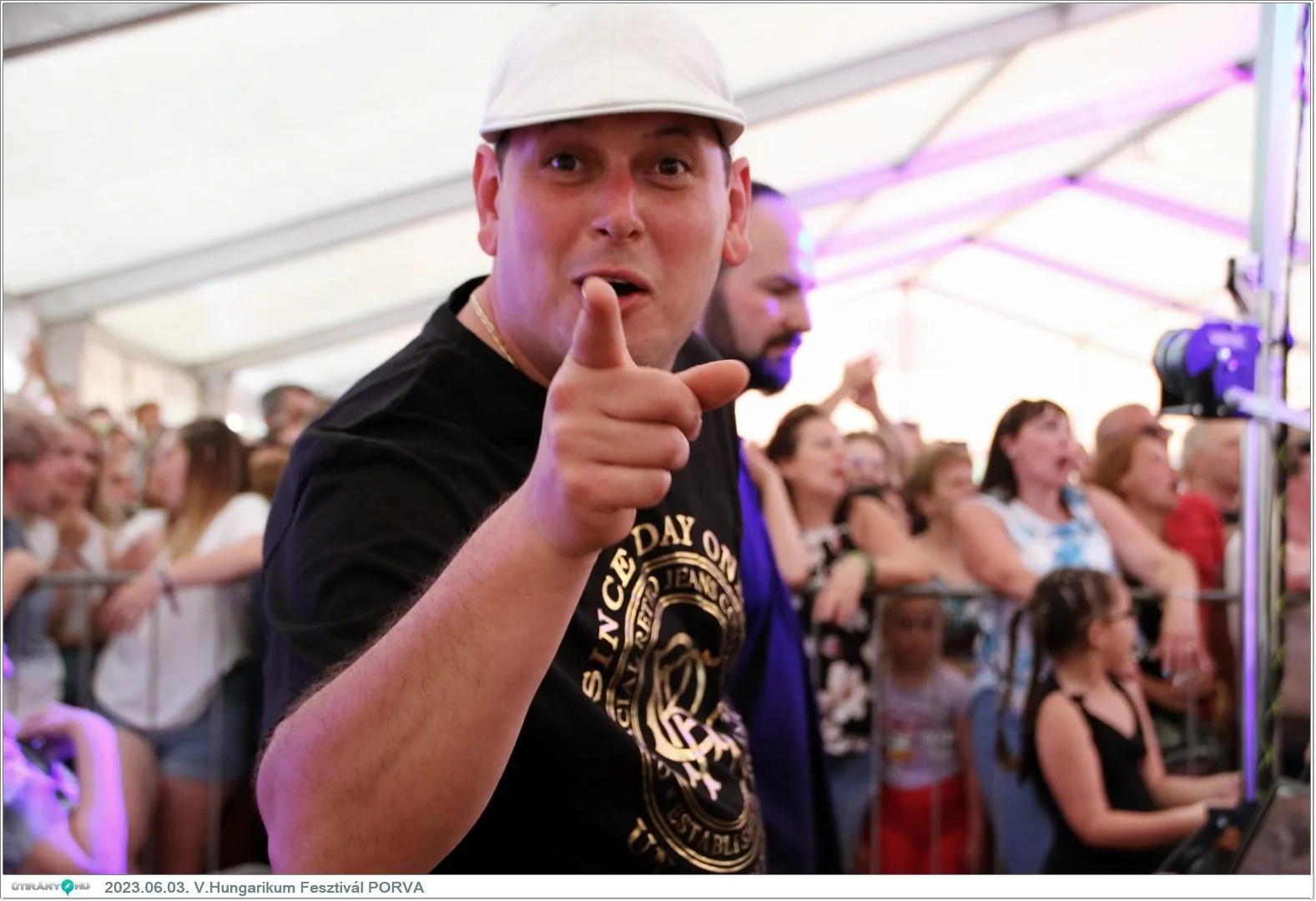 Fotók, Útirány.hu