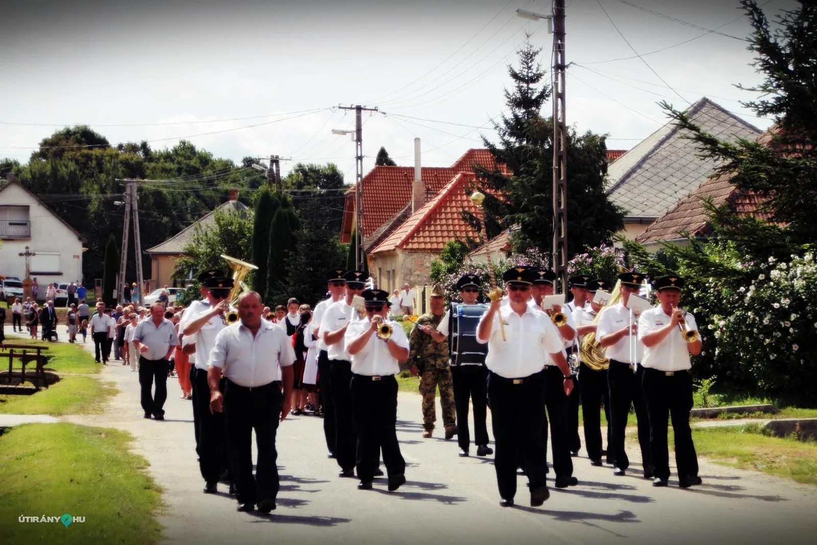 I és II Világháborús Emlékmű átadás. Fotók: Útirány.hu