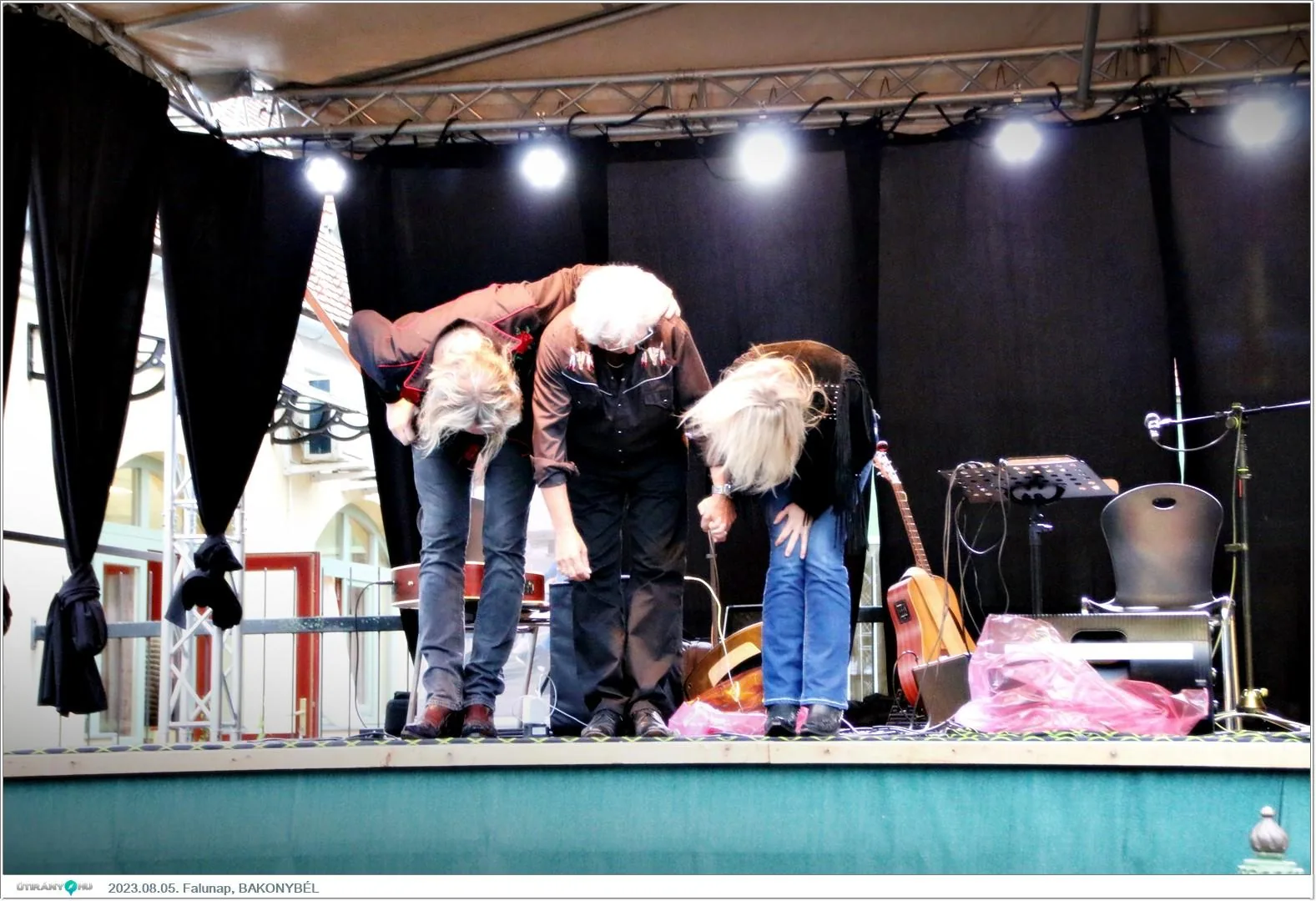 Fotók, Útirány.hu