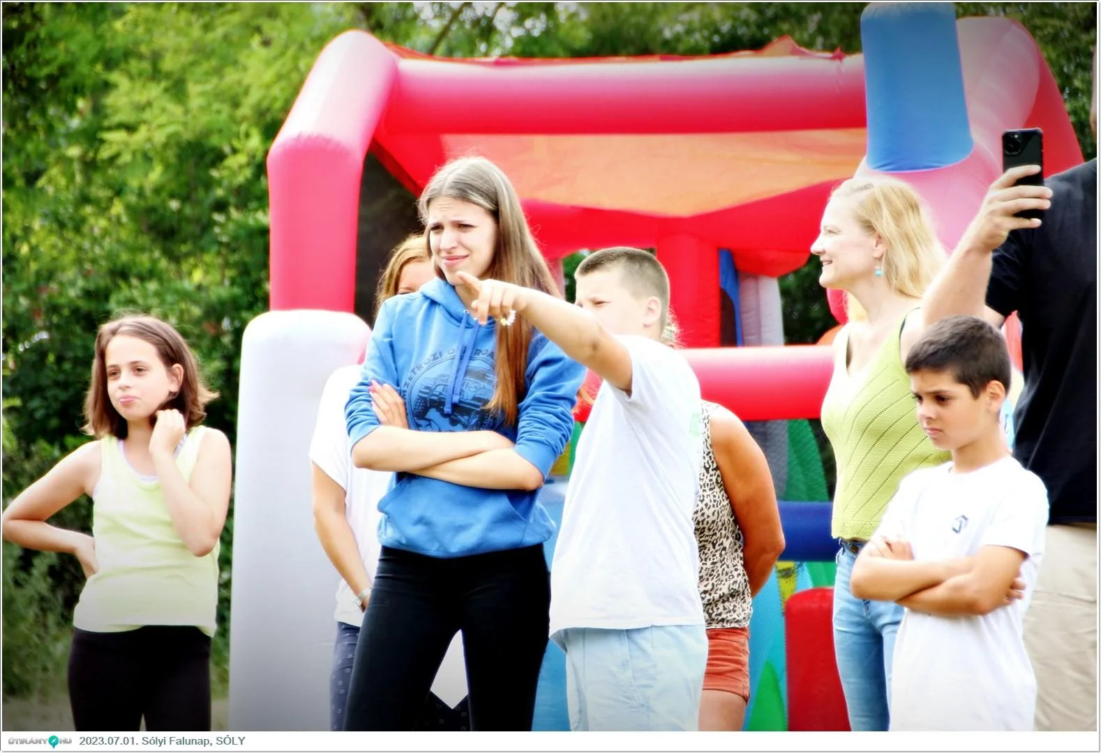 Fotók, Útirány.hu: