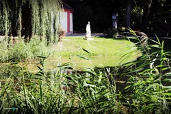 Inspirált egy látogatót a bakonybéli Szent-kút borítóképe